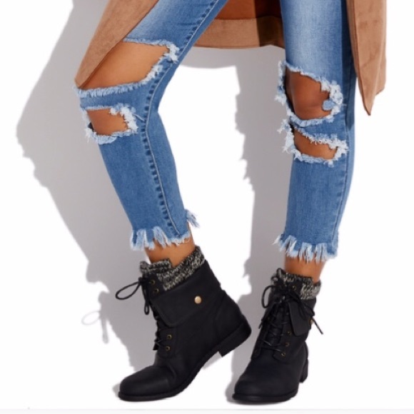 Shoes - New in BOX Sweater Cuff MOTO Combat BOOTIES Boots